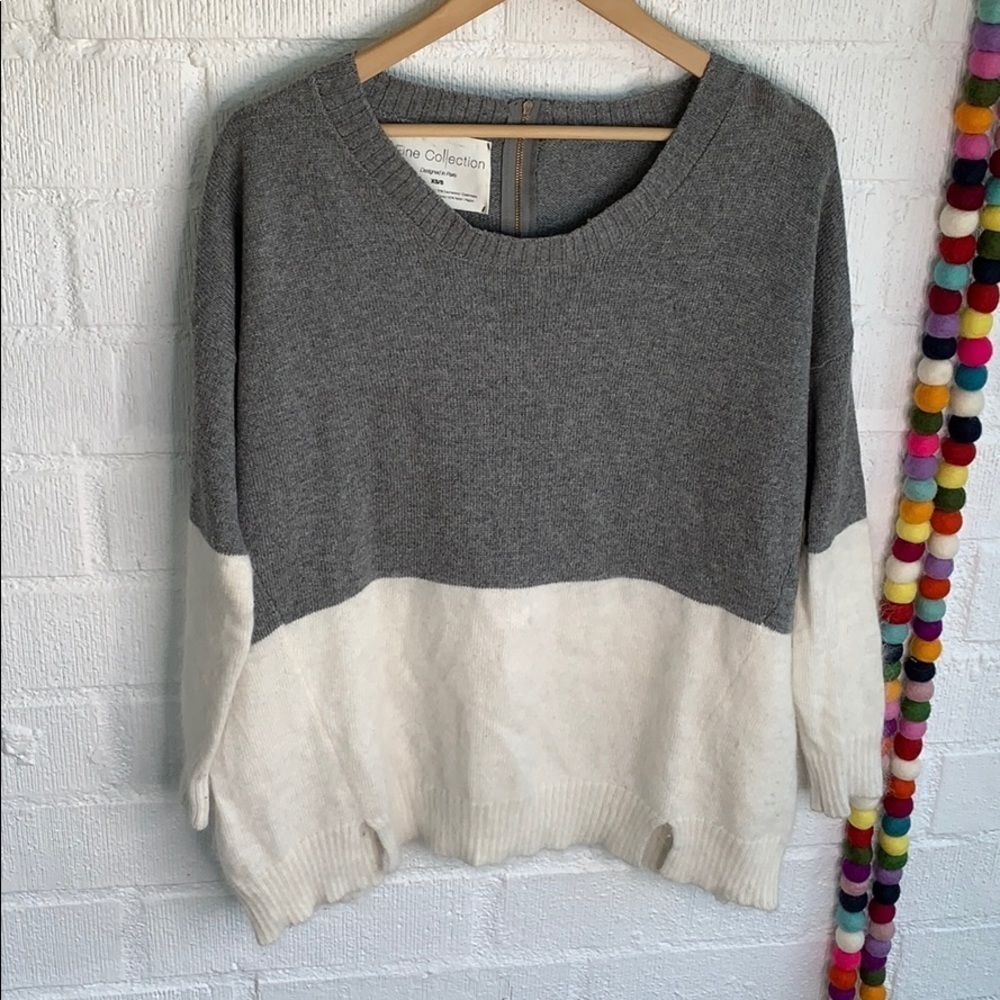 Fine Collection Angora Cashmere Designed in Paris Oversized Sweater